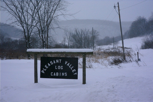 winter sign pic.jpg (156137 bytes)